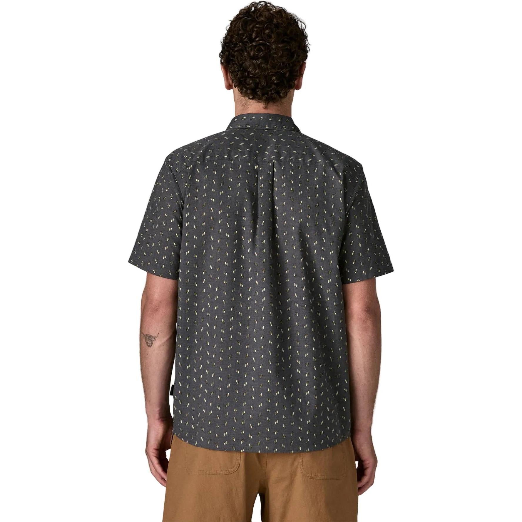 PATAGONIA Men's Short Sleeve Go To Button-Down Shirt