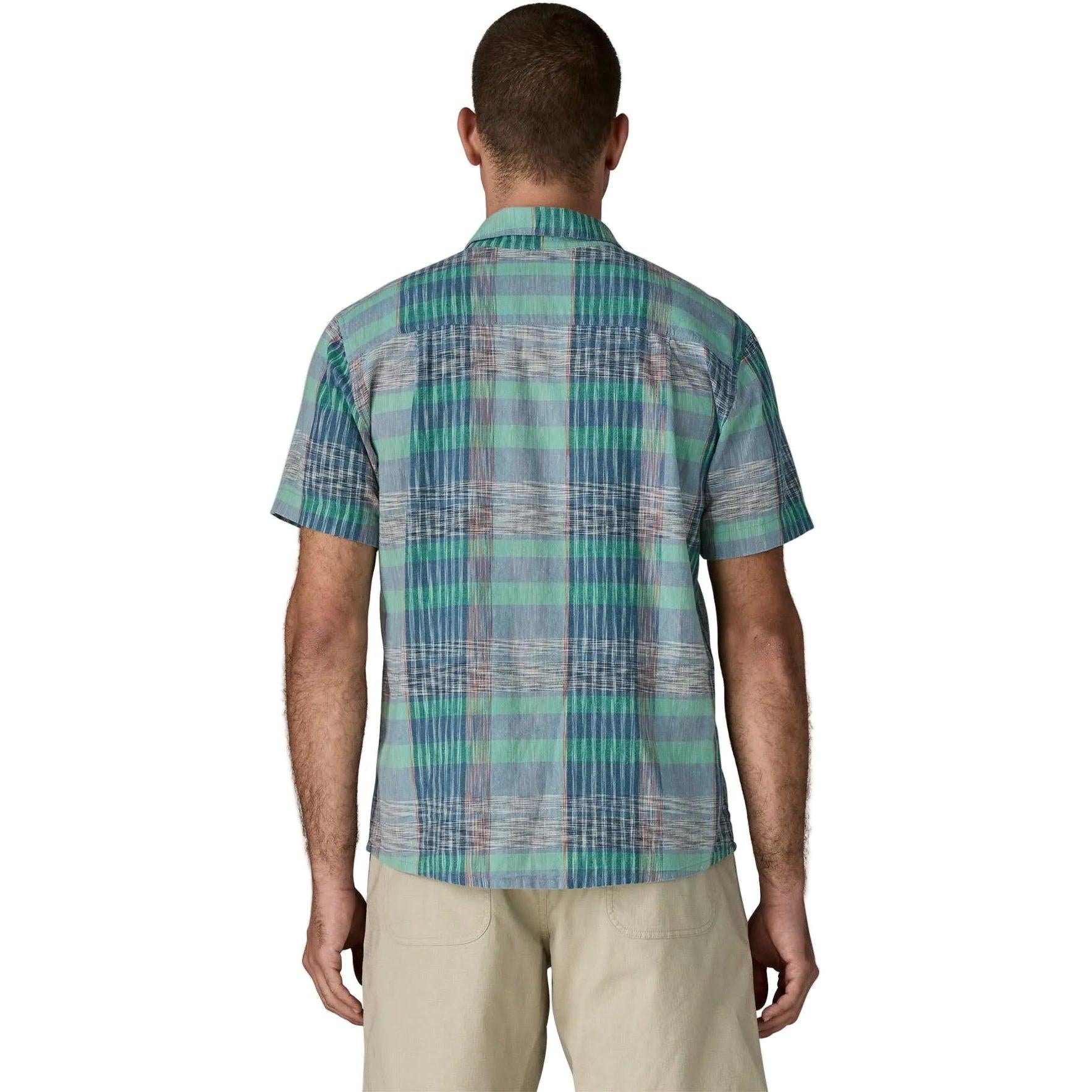 PATAGONIA Men's Short Sleeve Back Step Button-Down Shirt