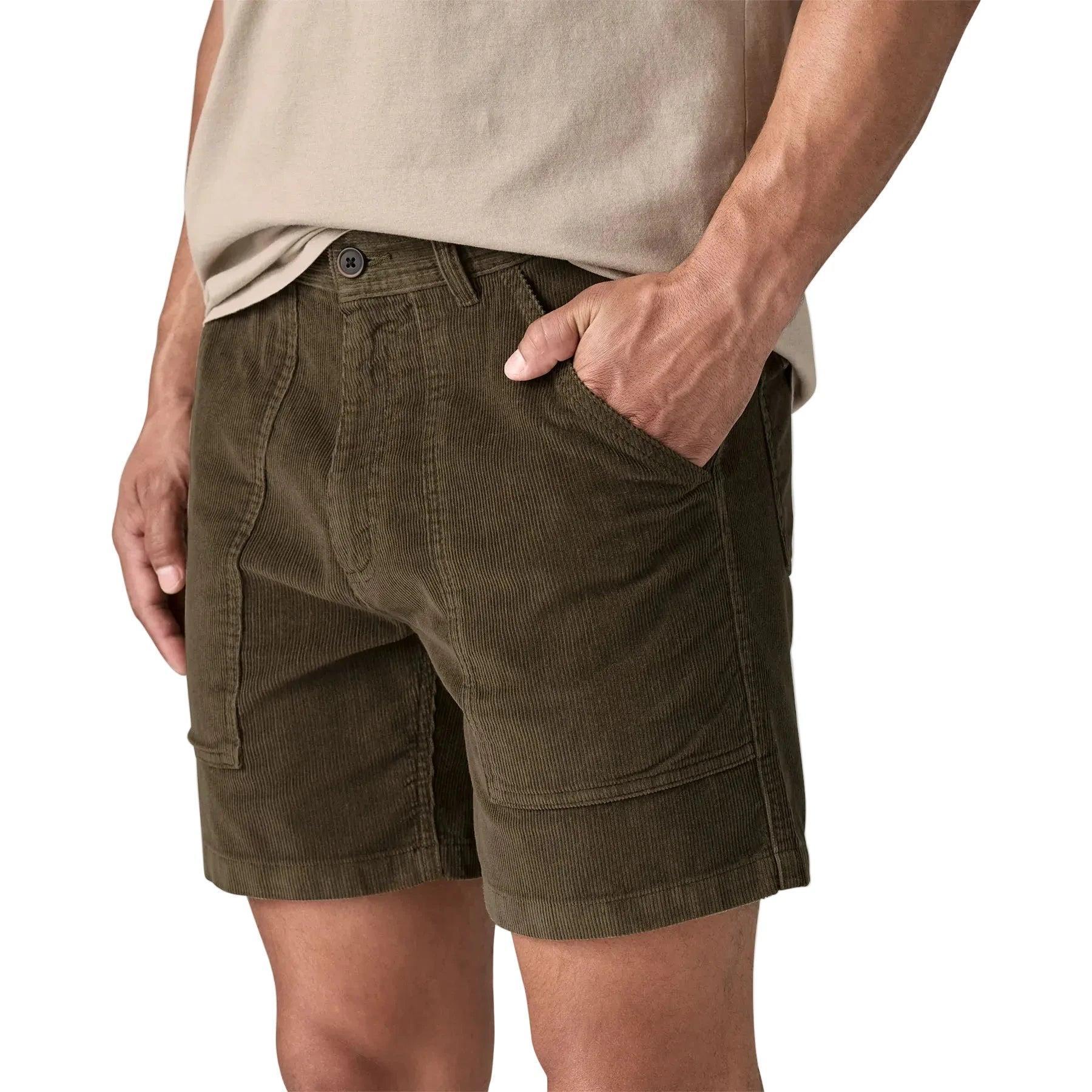 PATAGONIA Men's Shorts Organic Cotton Cord Utility - 6"