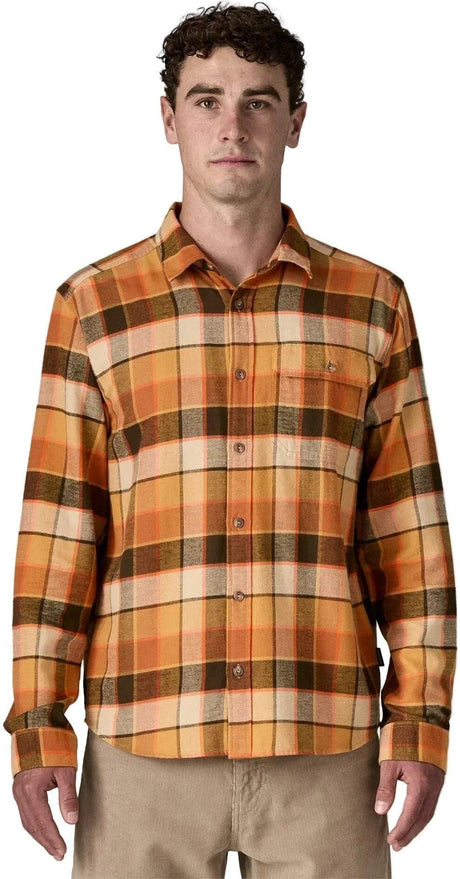 PATAGONIA Men's Long Sleeve LW Fjord Flannel Shirt