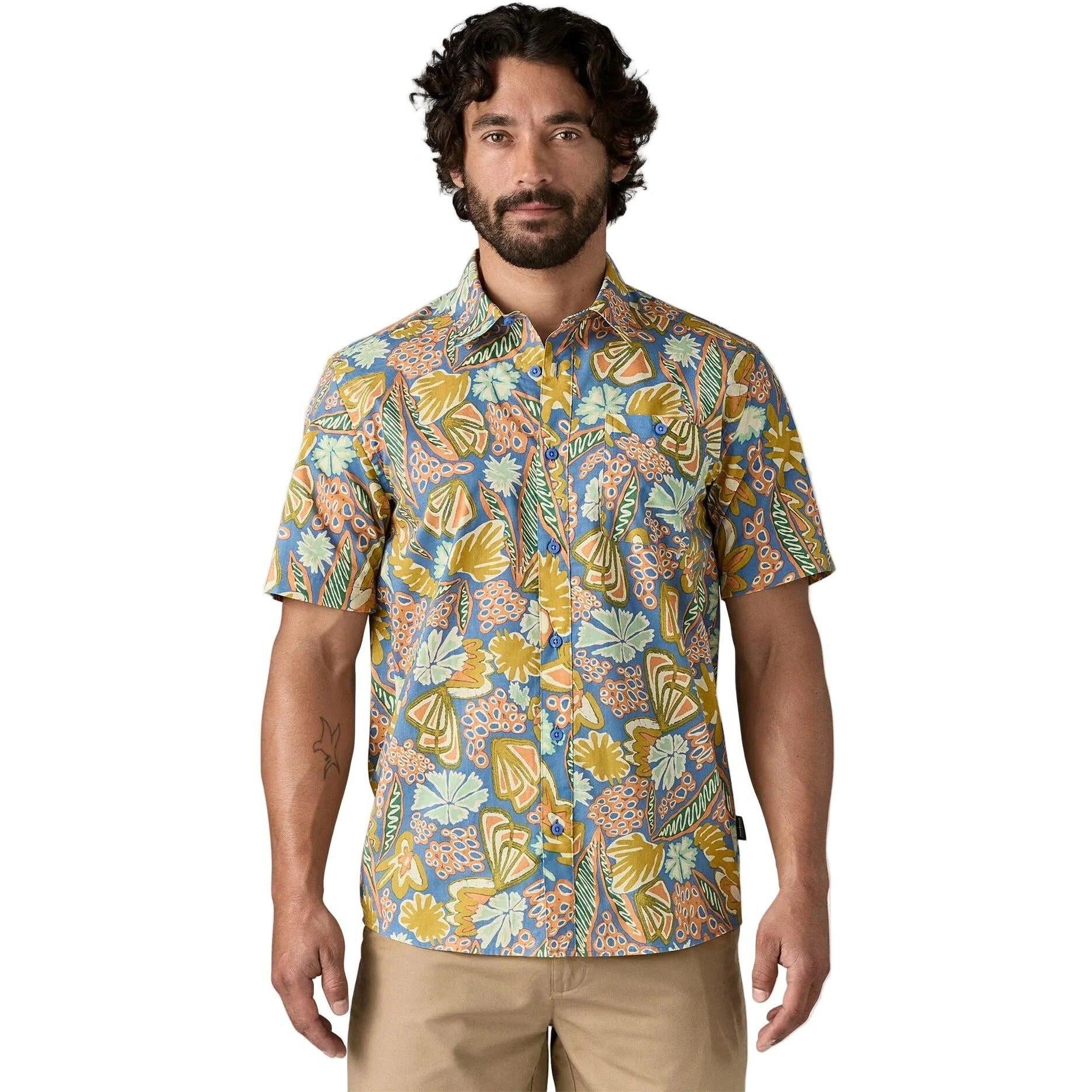 PATAGONIA Men's Short Sleeve Go To Button-Down Shirt