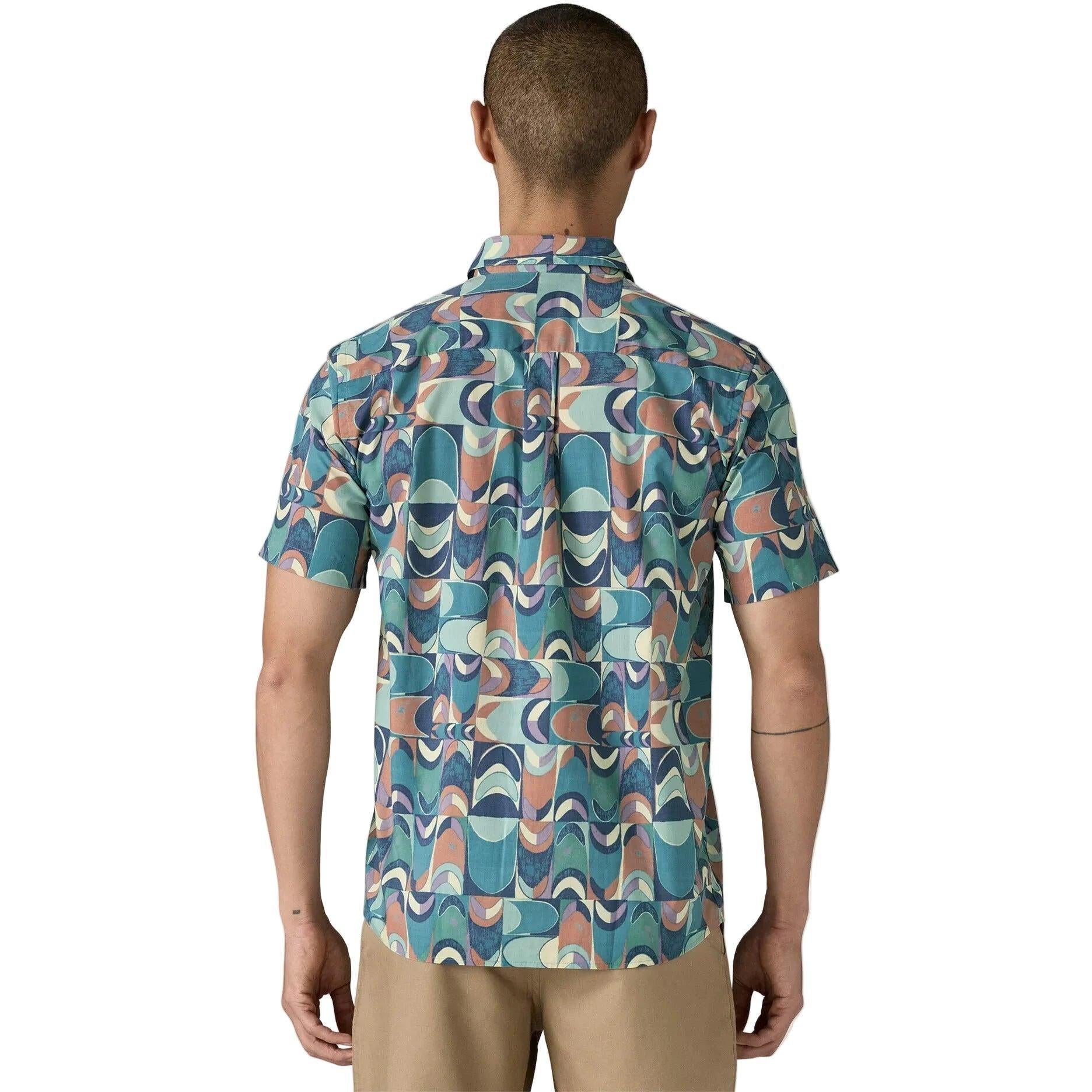 PATAGONIA Men's Short Sleeve Go To Button-Down Shirt