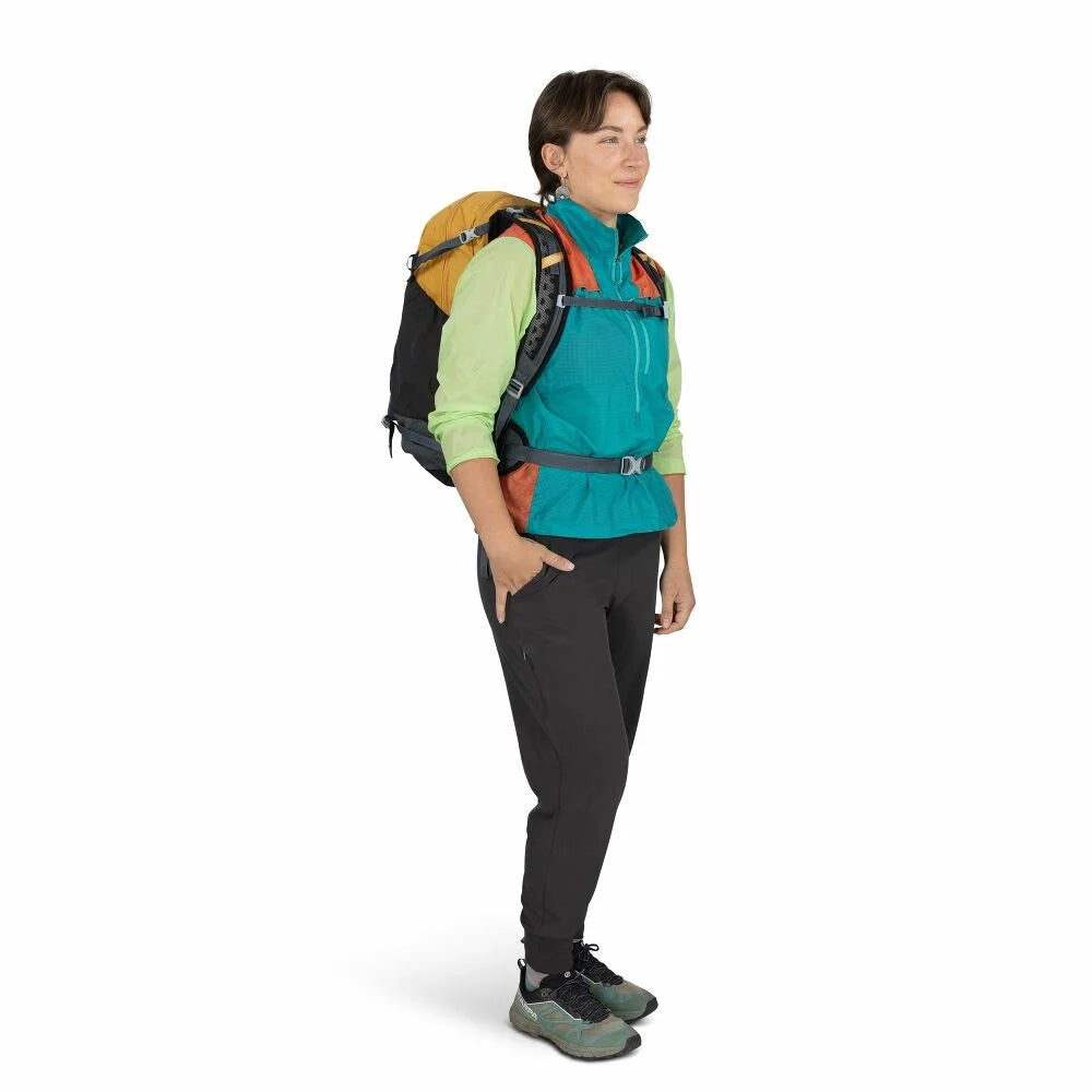 OSPREY HikeLite 26L Hiking Pack Tungsten-Yellow