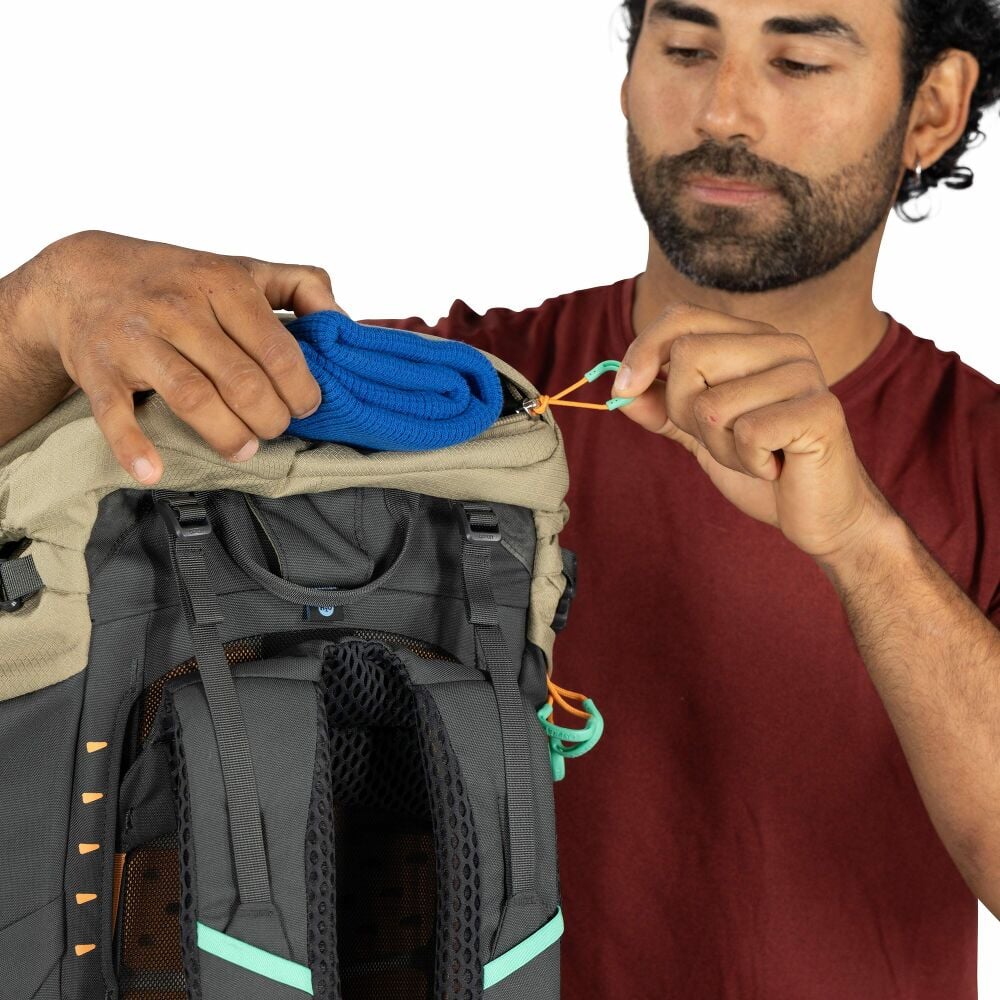 OSPREY Kestrel LT 45 Men's Backpacking Pack Olive Tan