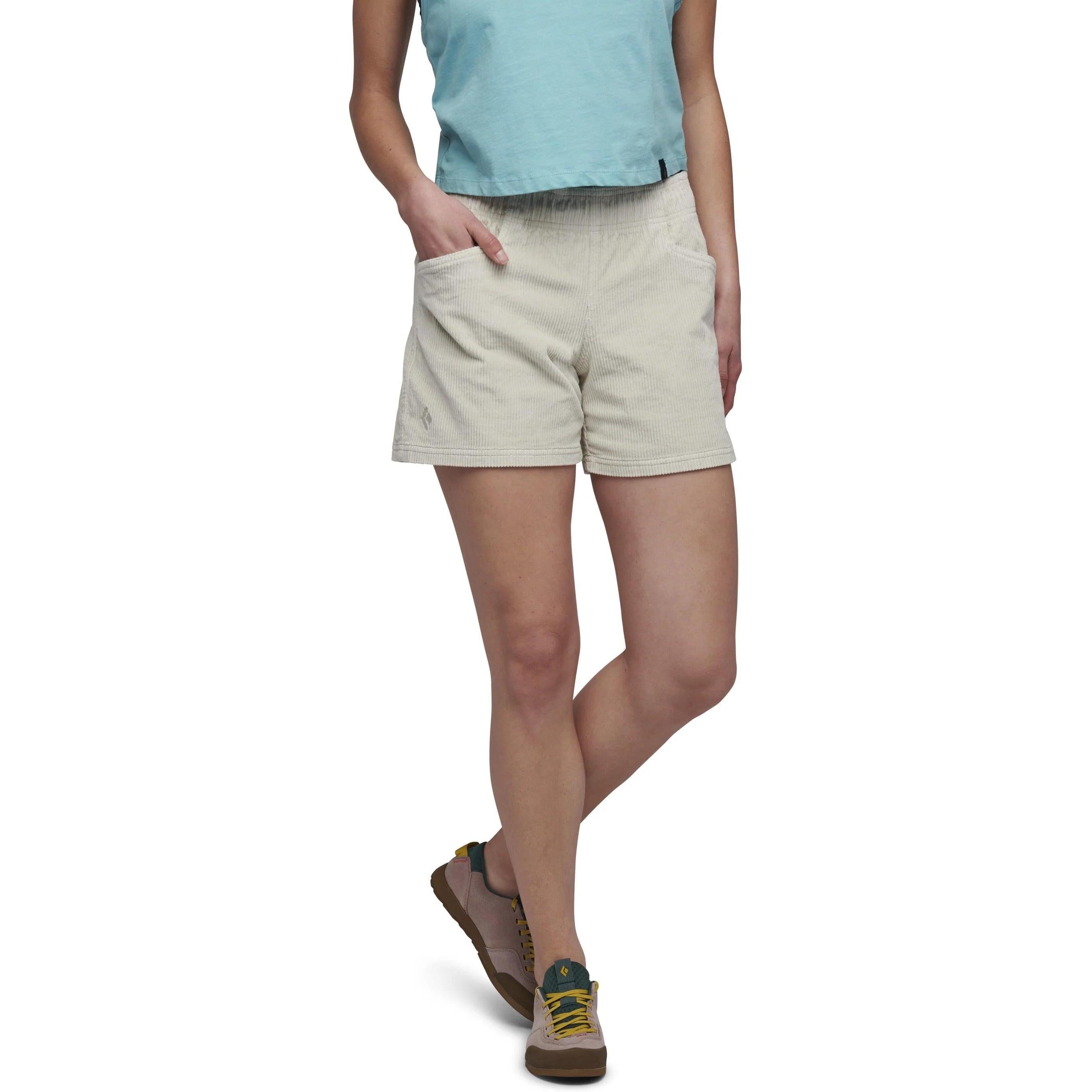BLACK DIAMOND Women's DIRTBAG Corduroy Shorts