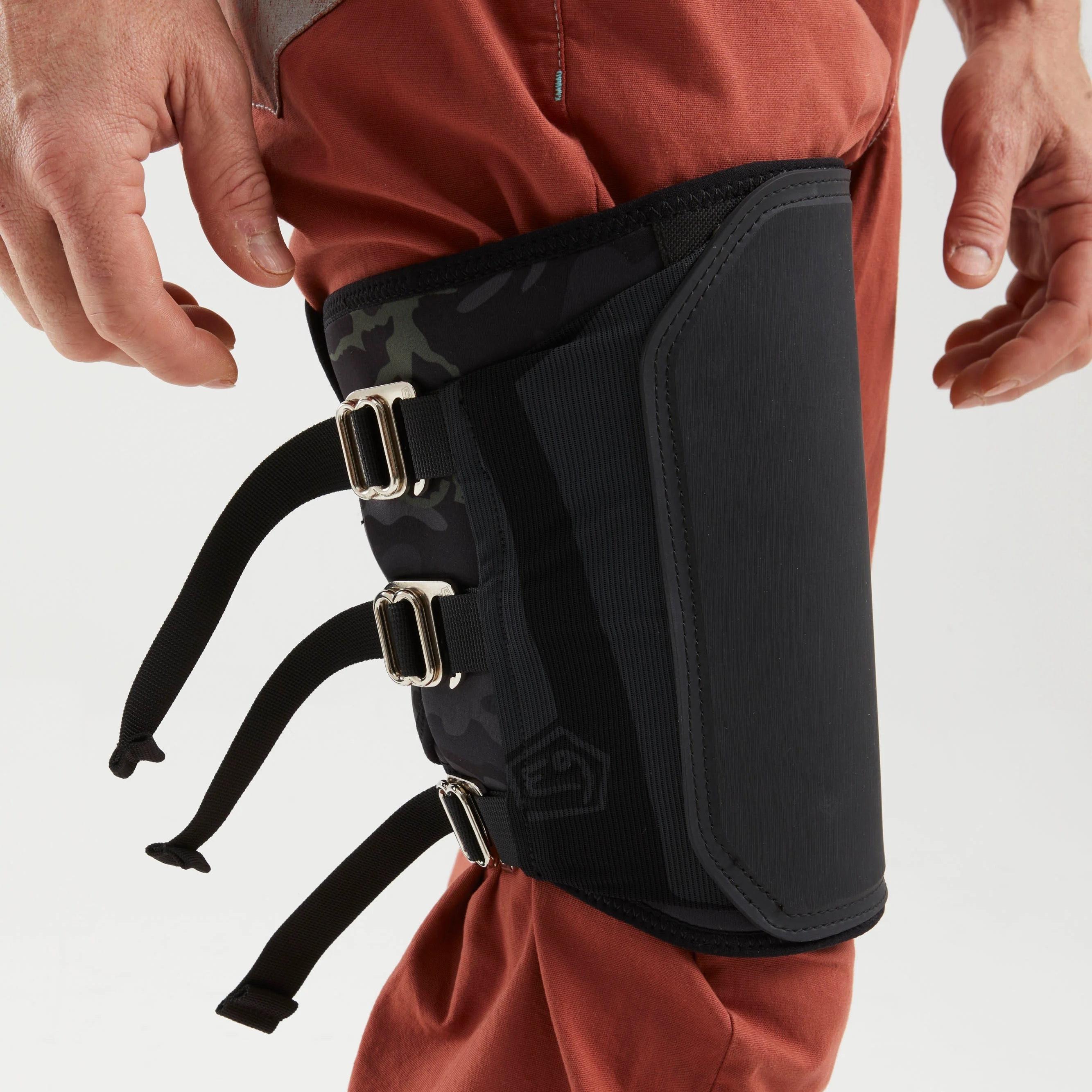 E9 NIB Climbing Knee Pad