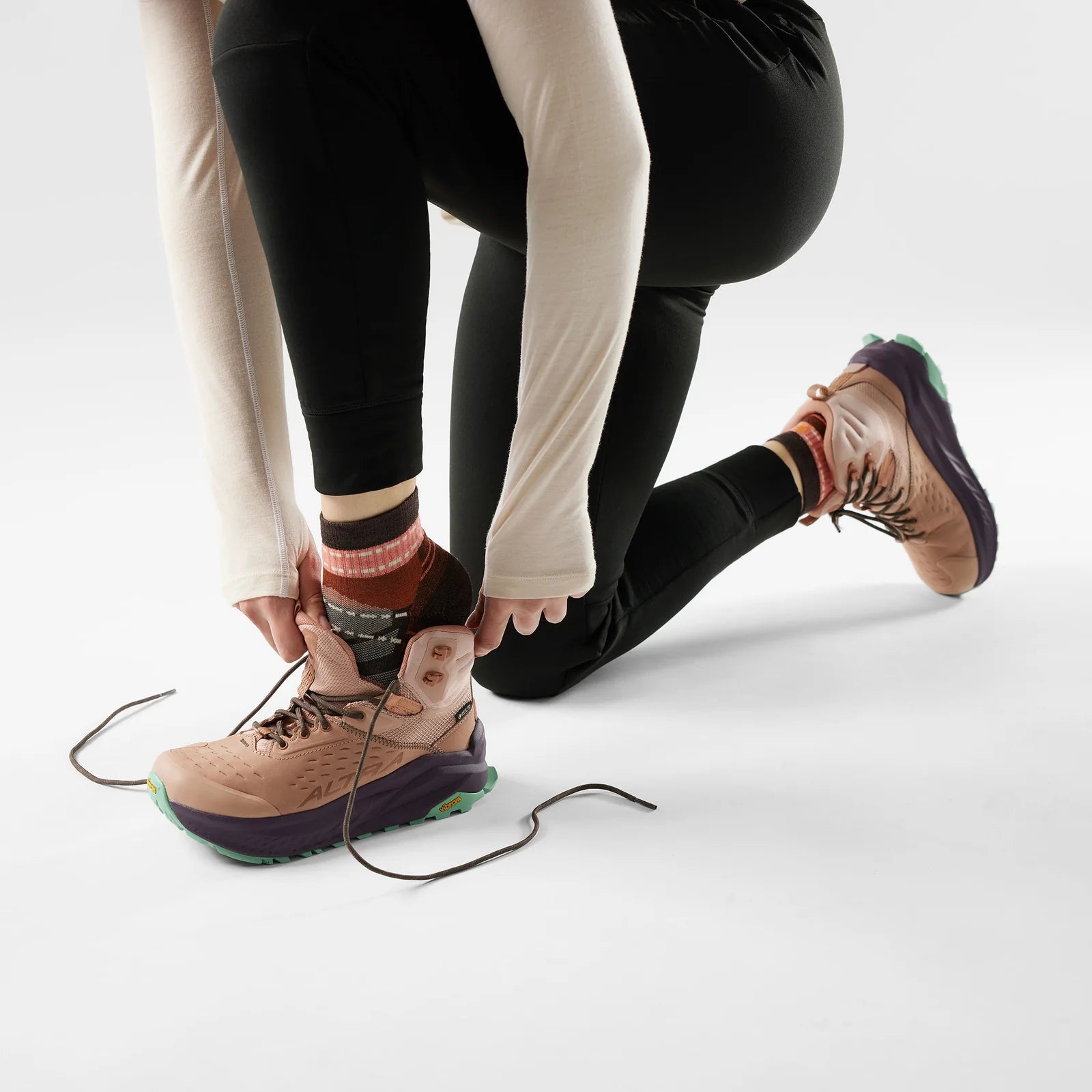 SMARTWOOL Women's Hike Margarita Ankle Socks Light Cushion