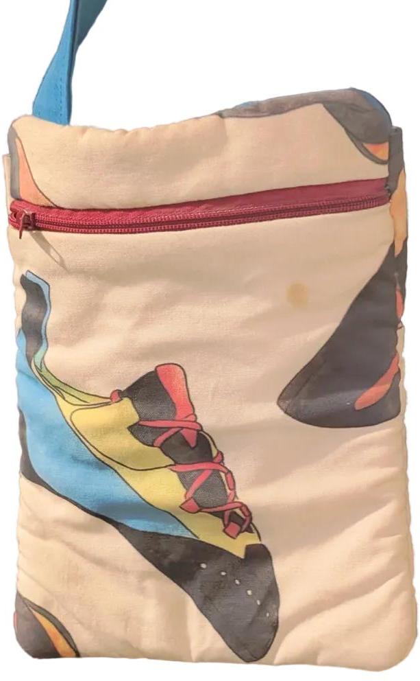 HIGH ROCK Hand Bag