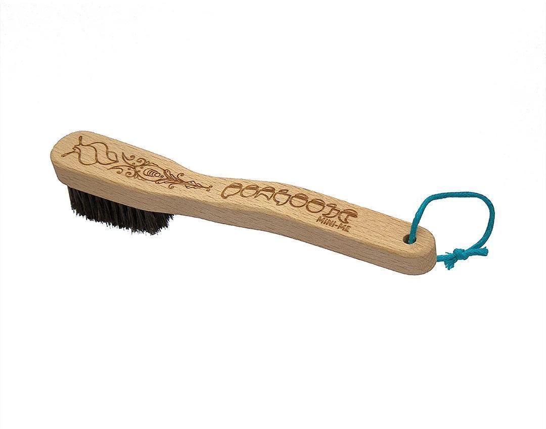 PONGOOSE Wooden Brush